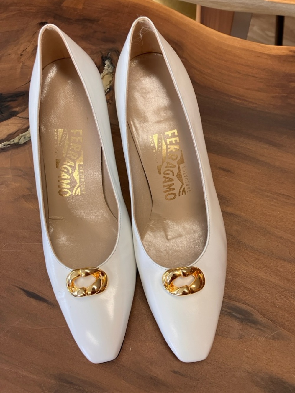 Salvatore Ferragamo White Leather Pointed Pumps with Gold Chain Accent
